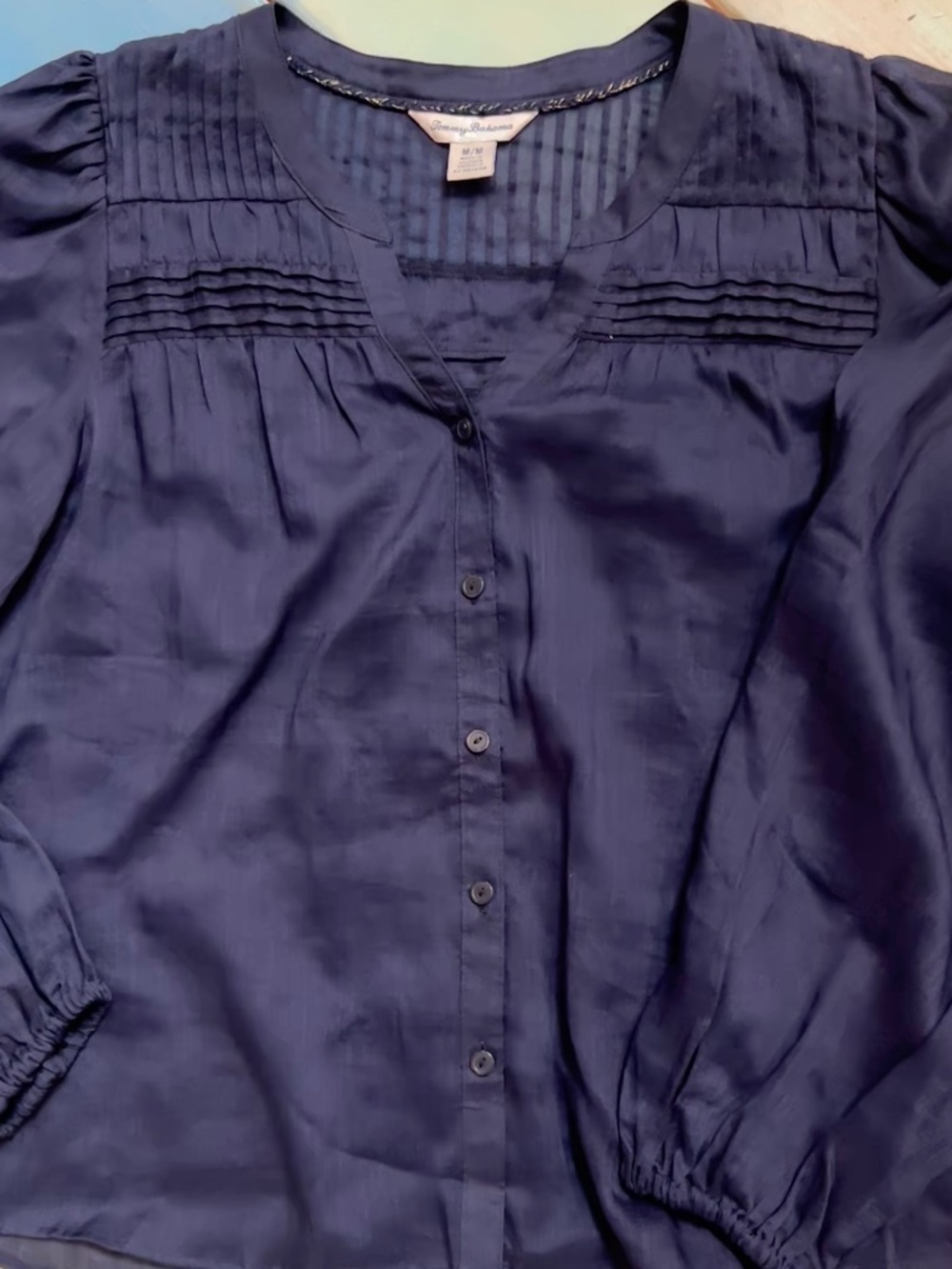 Tommy Bahama Women's Medium Navy Sheer Pintuck Button Front Blouse Boho
